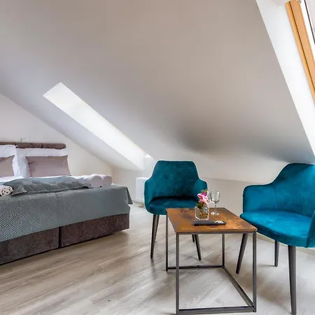 Urban 48 Hotel apartamentowy Praga