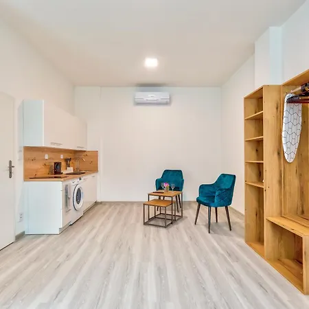 Urban 48 Hotel apartamentowy Praga