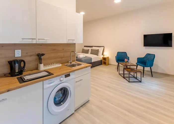 Urban 48 Aparthotel